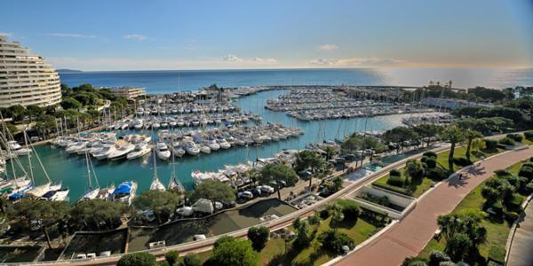 Studio Rez De Jardin Marina Baie Des Anges Вильнёв-Лубе Экстерьер фото